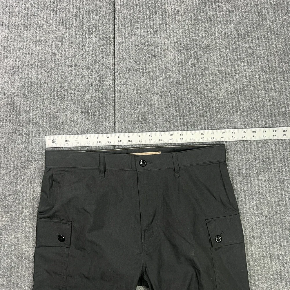 Banana Republic Men 32x30 Mateo Black Cargo Pants Straight Leg Cotton Nylon Rare
